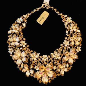 NWT Natasha Floral Crystal Statement Necklace Yellow